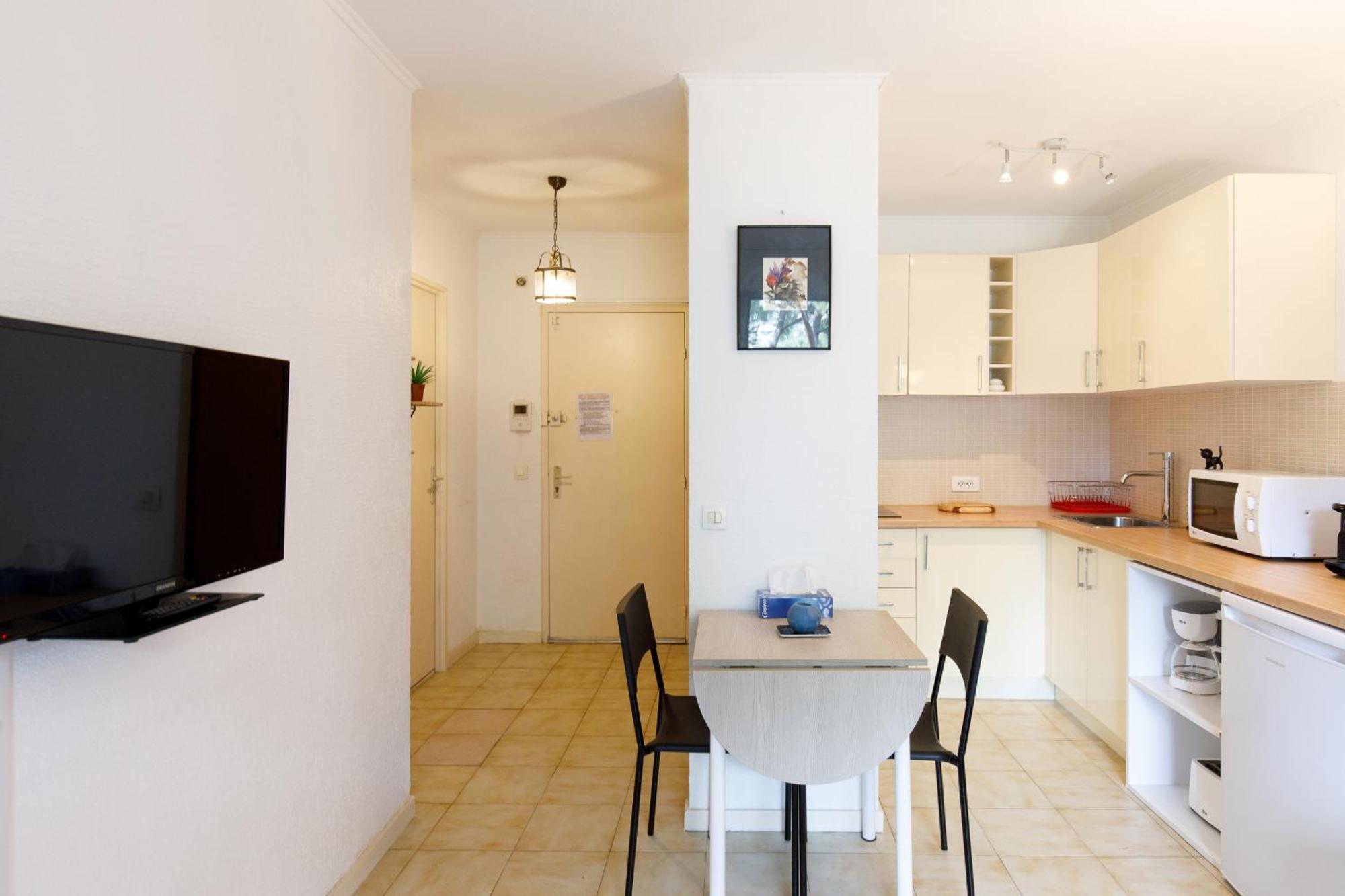 Ellie'S Place Apartman Mandelieu Kültér fotó
