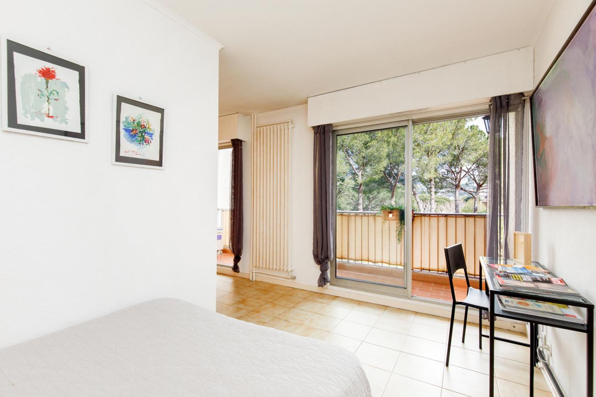 Ellie'S Place Apartman Mandelieu Kültér fotó